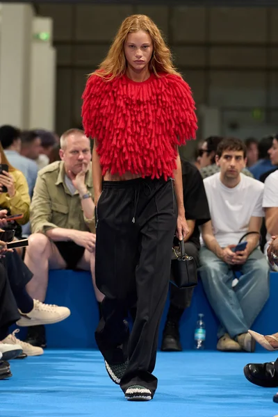 Look 45